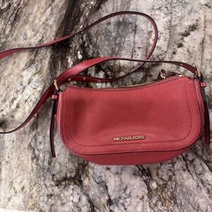 Michael Kors small saddle bag-red